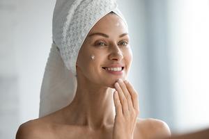 bőrbarát,tesztelt,gyógynövényes,vegán,krémek,kozmetikumok,étrend-kiegészítők,vitamonok