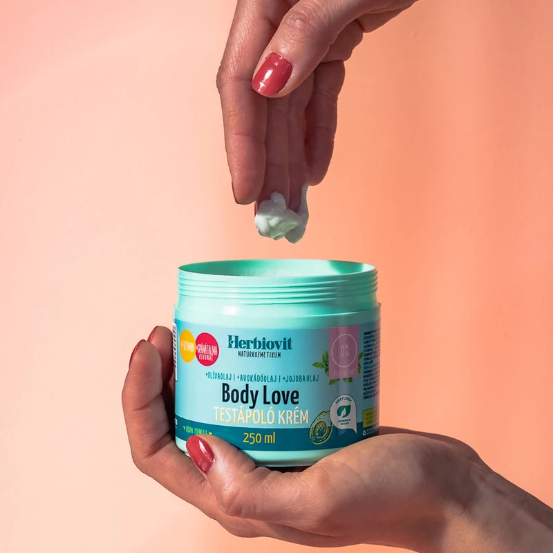 Body Love testápoló krém normál és száraz bőr ápolására (250 ml)